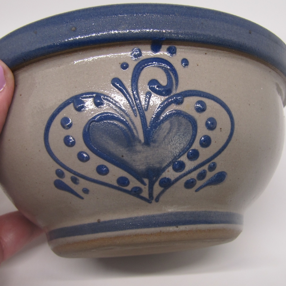 BBP Beaumont Pottery Blue Heart Salt Glazed Bowl 1995 NWOT